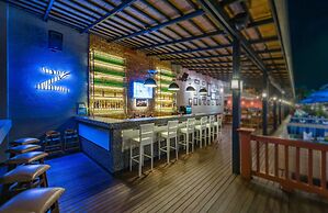 Kata Sea Breeze Resort