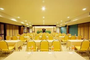 Kata Sea Breeze Resort