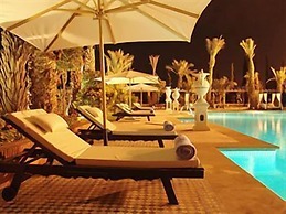 L Mansion Guest Palace