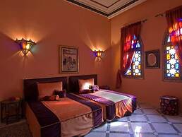 L Mansion Guest Palace