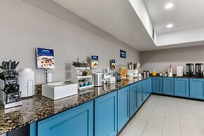 Clarion Pointe Columbus-Bradley Park