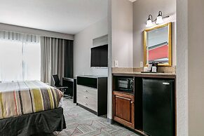 Clarion Pointe Columbus-Bradley Park