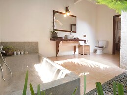 Ho Tram Beach Boutique Resort & Spa