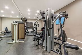 Best Western Airport Inn & Suites