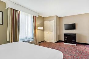 Best Western Airport Inn & Suites