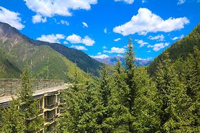 InterContinental Resort Jiuzhai Paradise by IHG