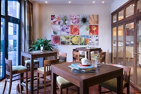 Lindner Hotel Hamburg Am Michel, part of JdV by Hyatt