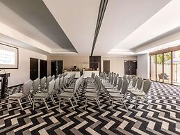 Pullman Port Douglas Sea Temple Resort and Spa