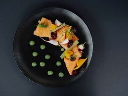 Pullman Port Douglas Sea Temple Resort and Spa