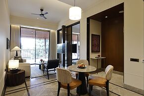 The Riverview Retreat, Corbett