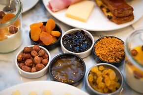 Hotel Silky by HappyCulture