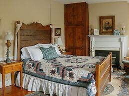 Cave Hill Farm Bed & Breakfast