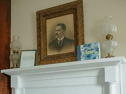 Cave Hill Farm Bed & Breakfast