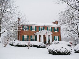 Cave Hill Farm Bed & Breakfast
