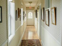 Cave Hill Farm Bed & Breakfast