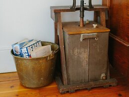 Cave Hill Farm Bed & Breakfast