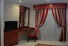 Al Liwan Suites