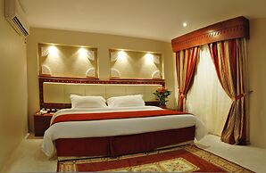 Al Liwan Suites