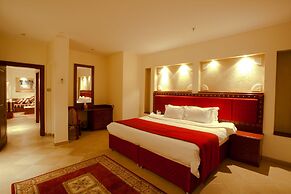 Al Liwan Suites