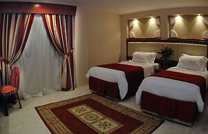Al Liwan Suites