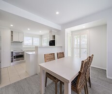 Oaks Port Stephens Pacific Blue Resort