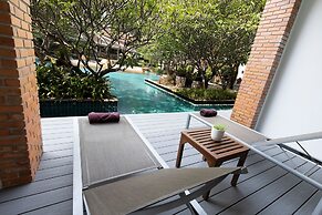 Woodlands Hotel & Resort