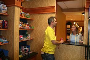 Hampton Inn & Suites McComb