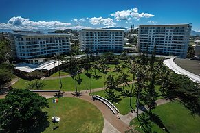Hilton Noumea La Promenade Residences