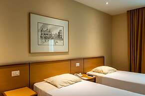 Windsor Asturias Hotel