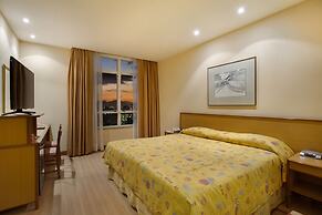 Windsor Asturias Hotel
