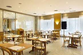 Windsor Asturias Hotel