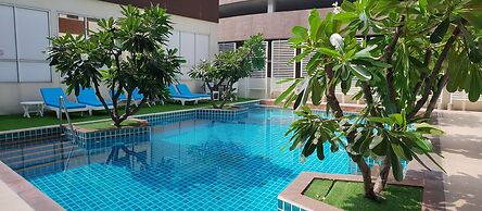 FuramaXclusive Sathorn, Bangkok