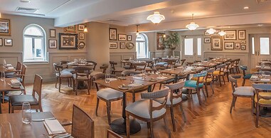 De Vere Beaumont Estate