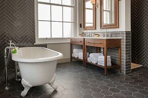 De Vere Beaumont Estate