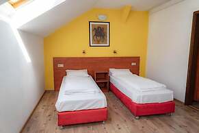 Equity Point Budapest - Hostel