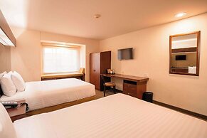 Microtel Inn by Wyndham Ciudad Juarez/By US Consulate