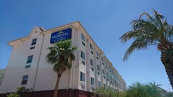 Microtel Inn by Wyndham Ciudad Juarez/By US Consulate