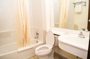 Microtel Inn by Wyndham Ciudad Juarez/By US Consulate