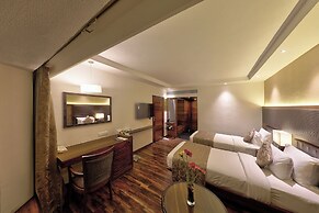 The Central Park Hotel