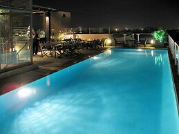 The Central Park Hotel