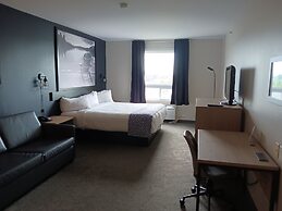 Super 8 by Wyndham St-Jerome