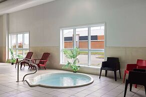 Super 8 by Wyndham St-Jerome