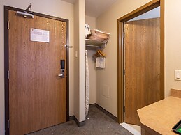 Super 8 by Wyndham St-Jerome