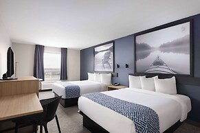 Super 8 by Wyndham St-Jerome