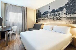 B&B Madrid Aeropuerto T1 T2 T3