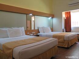 Microtel by Wyndham Davao