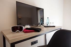 Hotel Encamp by Nexta