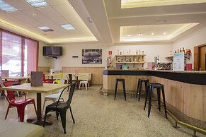 Hotel Encamp