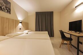 Hotel Encamp