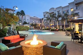 Holiday Inn Express & Suites Phoenix - Glendale Sports Dist by IHG